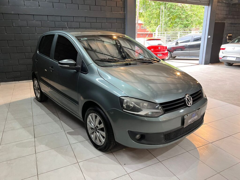 VOLKSWAGEN FOX 1.6 TRENDLINE 2011