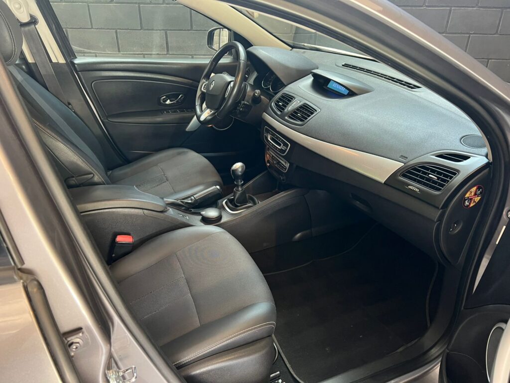 RENAULT MEGANE 2.0 LUXE 2012