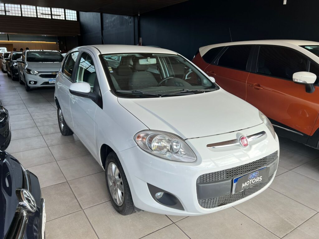 FIAT PALIO 1.4 ATTRACTIVE 2017