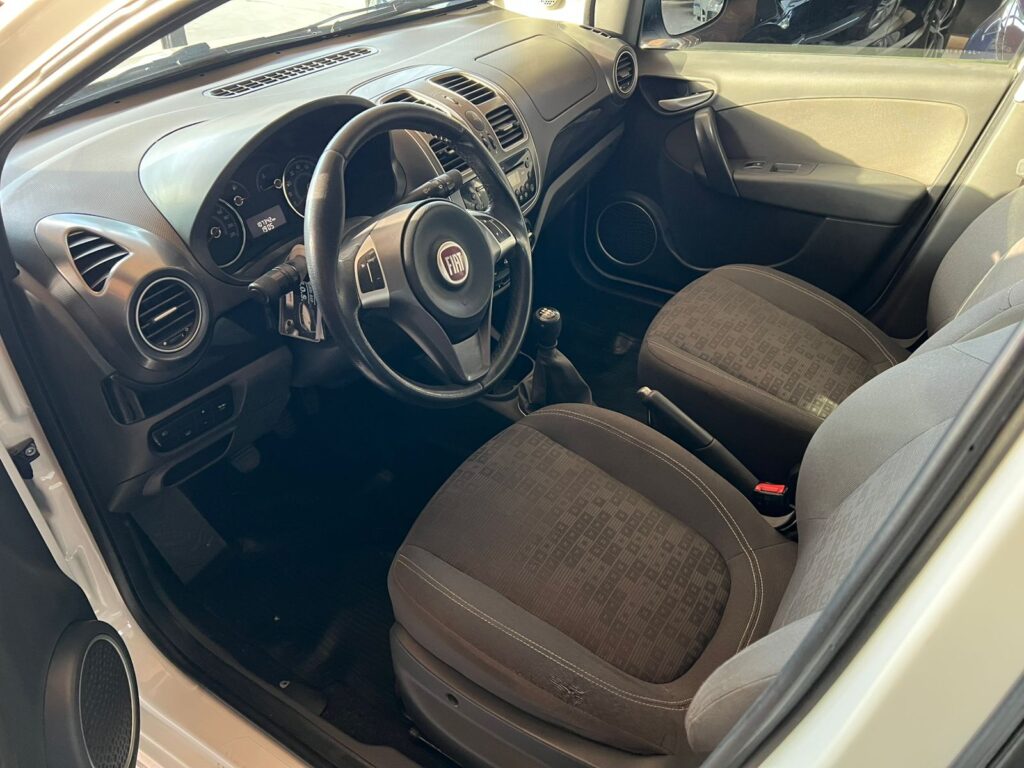 FIAT PALIO 1.4 ATTRACTIVE 2017