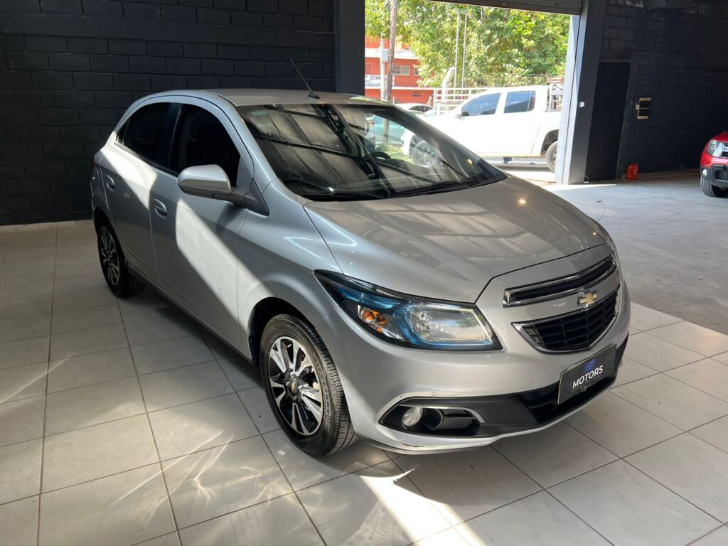 CHEVROLET ONIX 1.4 LTZ 2013