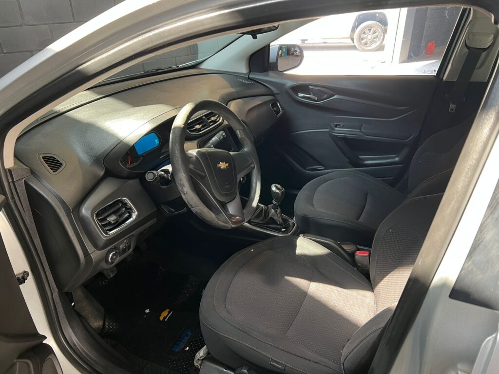 CHEVROLET ONIX 1.4 LTZ 2013