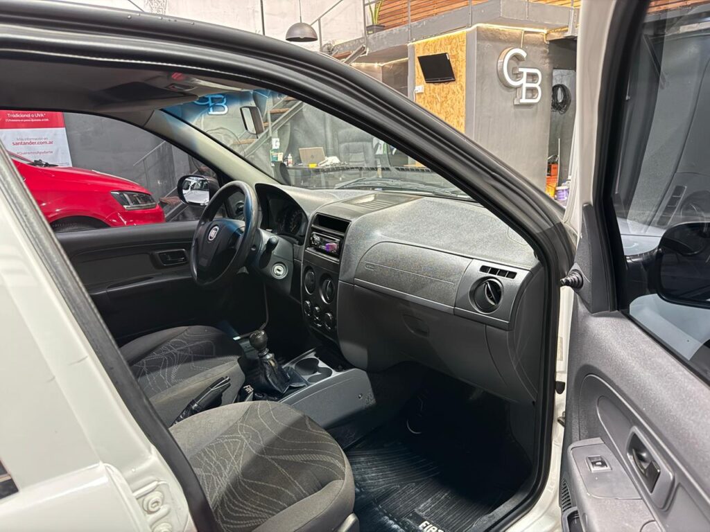 FIAT PALIO 1.4 FIRE C/GNC 2016