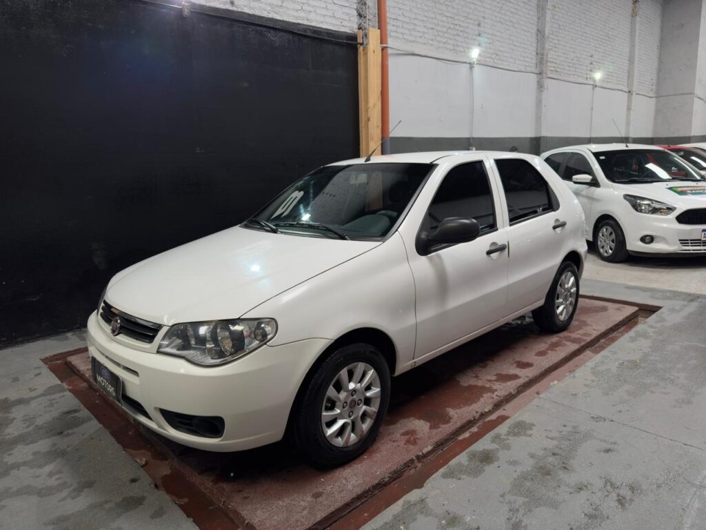 FIAT PALIO 1.4 FIRE C/GNC 2016
