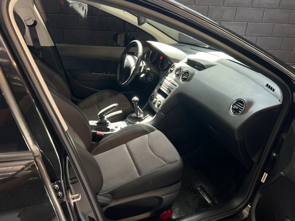 PEUGEOT 308 1.6 ALLURE 2014