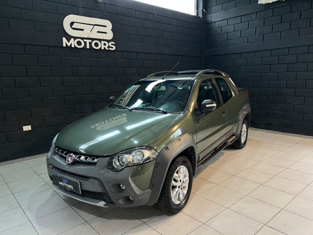 FIAT STRADA 1.6 ADVENTURE LOCKER C/GNC 2016