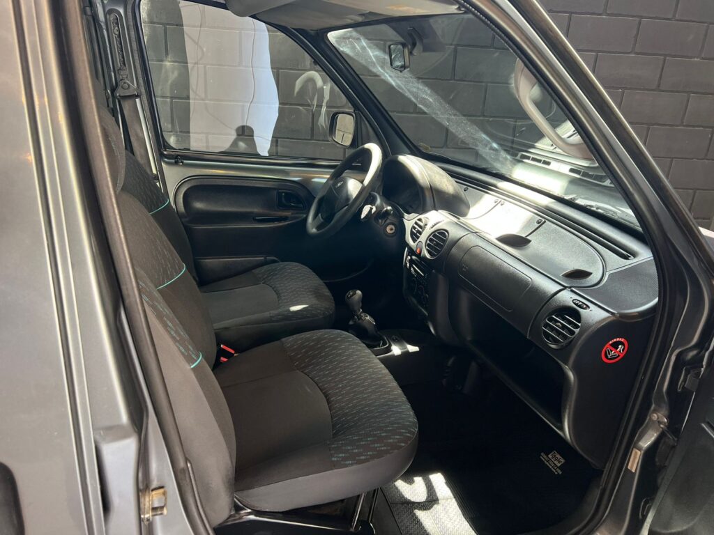 RENAULT KANGOO 1.6 AUTHENTIQUE PLUS 2017