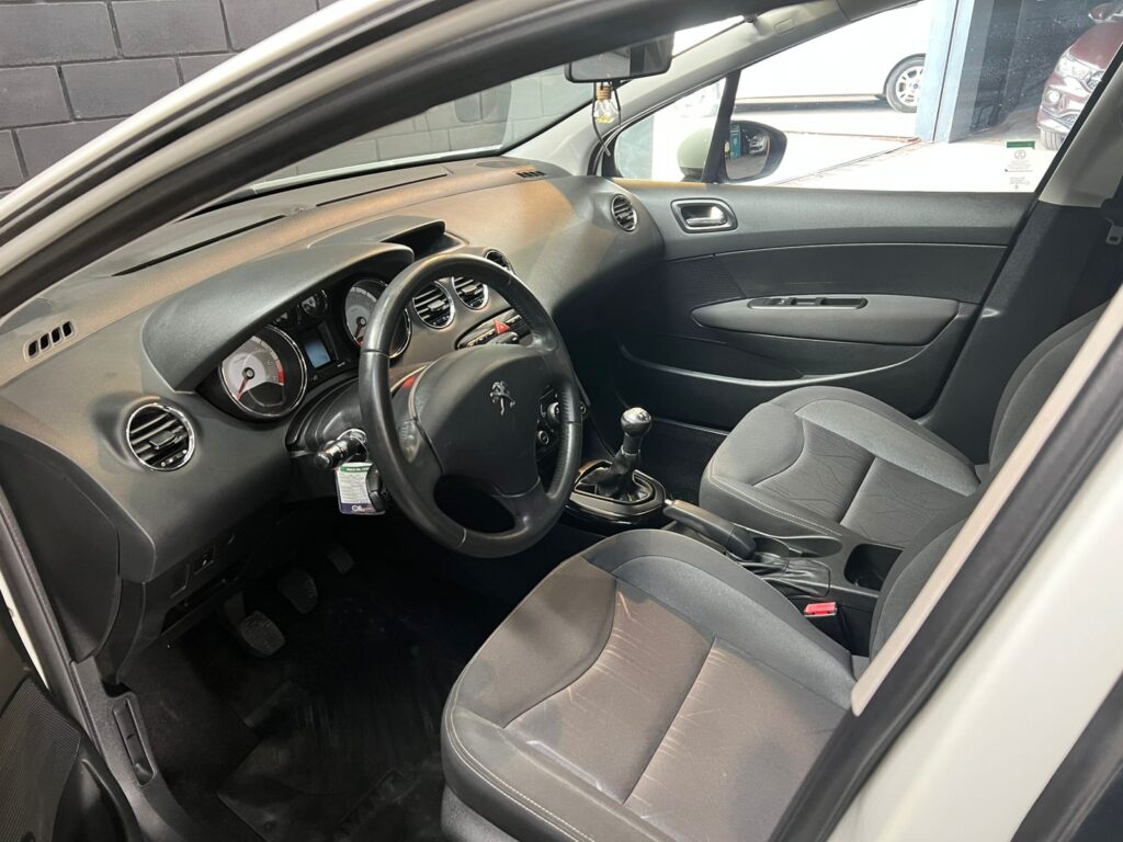 PEUGEOT 308 1.6 ALLURE NAV 2016