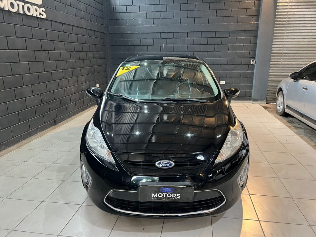 FORD FIESTA 1.6 TITANIUM 2012