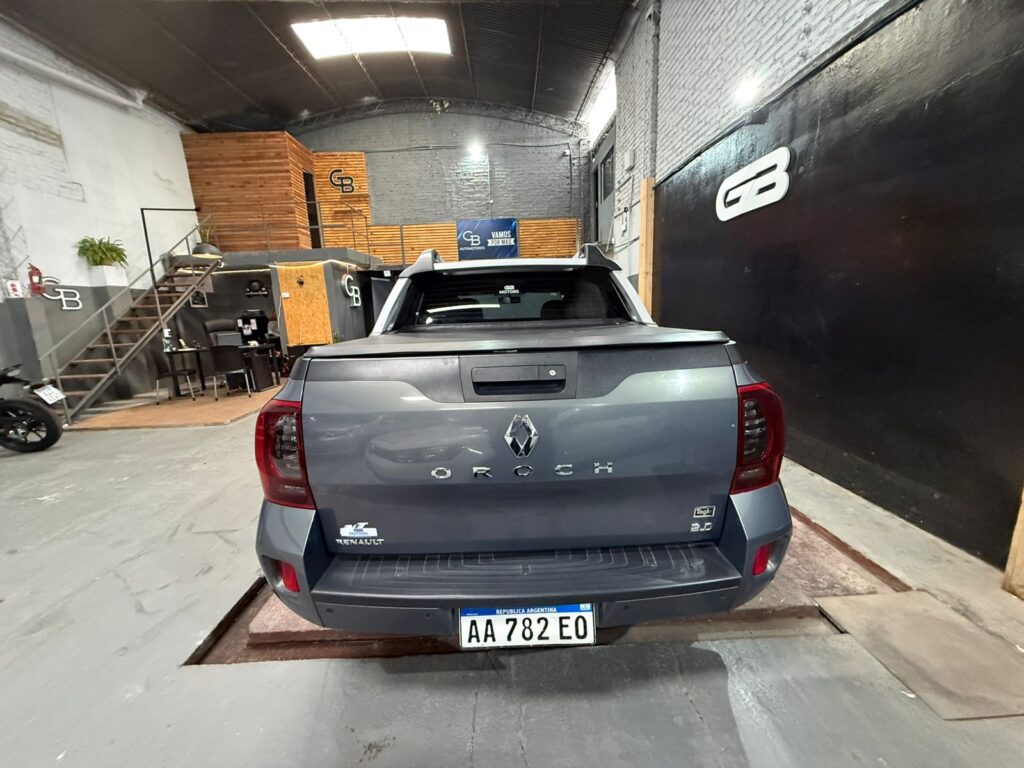 RENAULT DUSTER OROCH 2.0 PRIVILEGE 2016