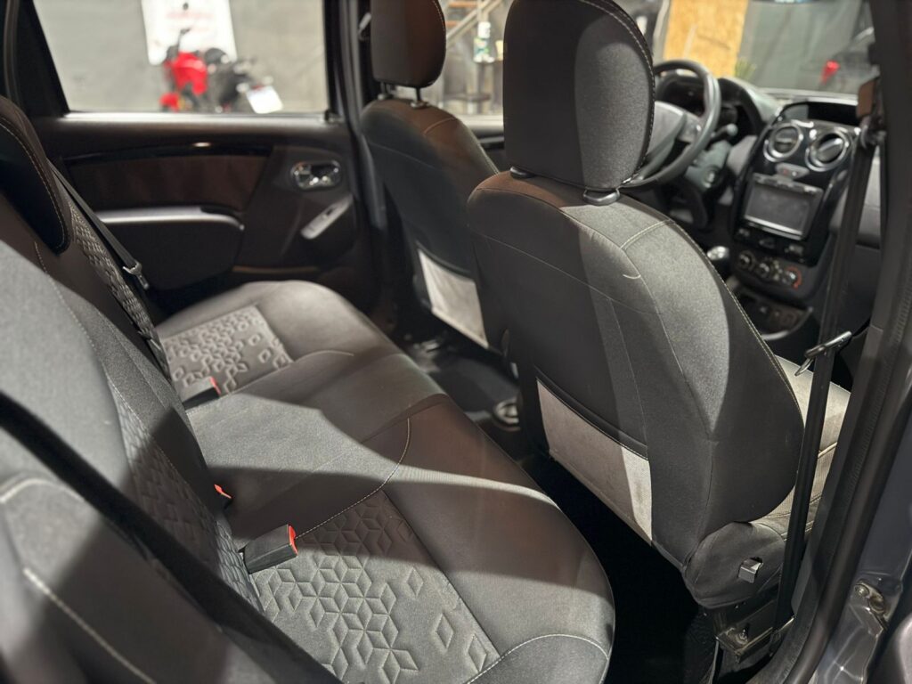 RENAULT DUSTER OROCH 2.0 PRIVILEGE 2016