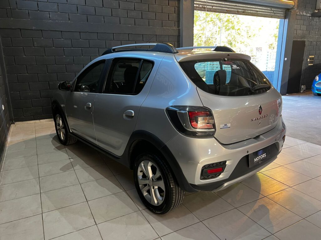 RENAULT SANDERO STEPWAY 1.6 PRIVILEGE 2015