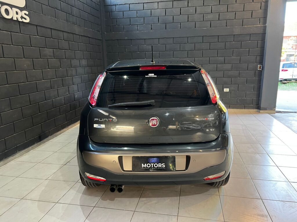 FIAT PUNTO 1.6 SPORTING C/GNC 2014