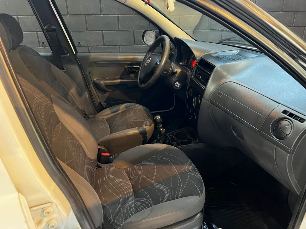 FIAT PALIO 1.4 FIRE TOP SEGURIDAD C/GNC 2016