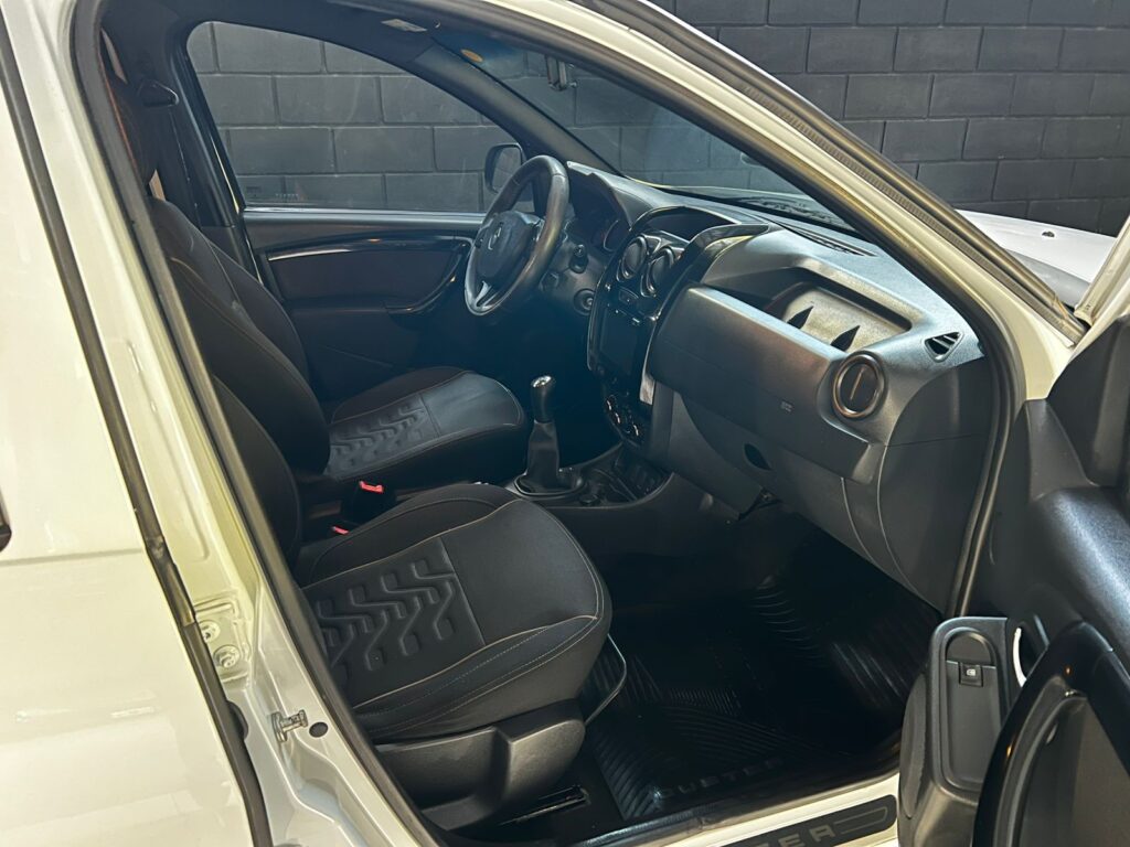 RENAULT DUSTER 1.6 PRIVILEGE C/GNC 2015