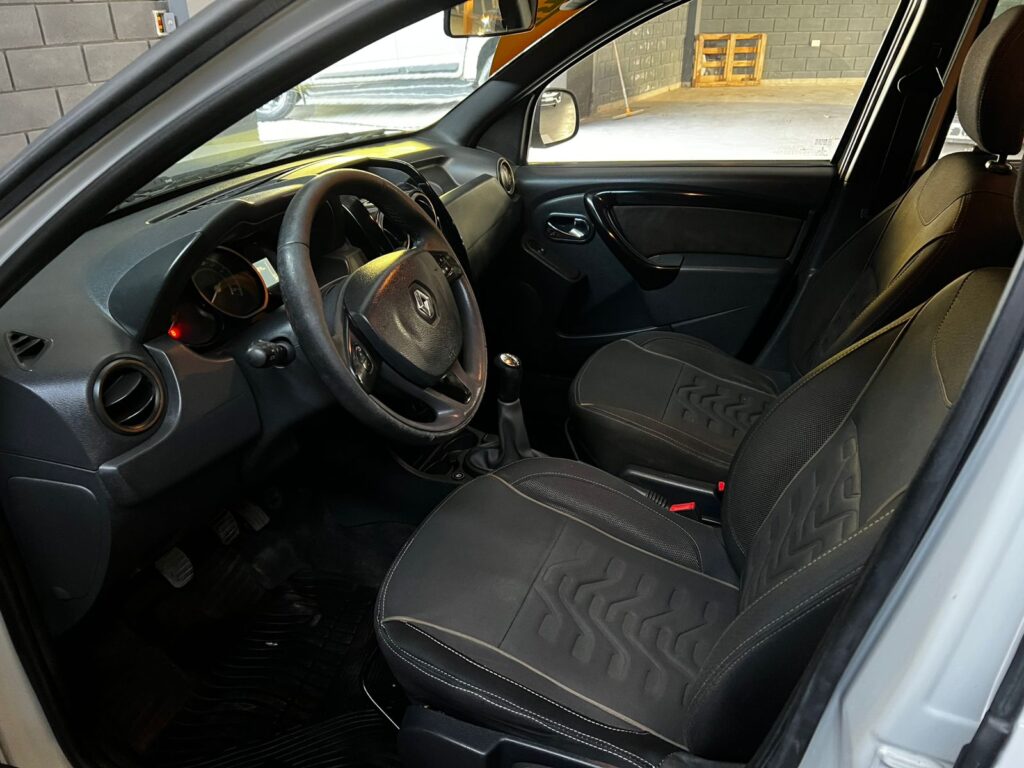 RENAULT DUSTER 1.6 PRIVILEGE C/GNC 2015