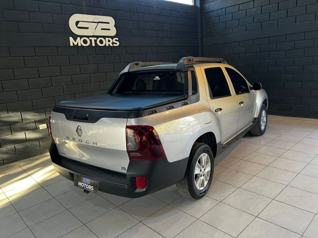 RENAULT DUSTER OROCH 1.6 DINAMIQUE C/GNC 2017