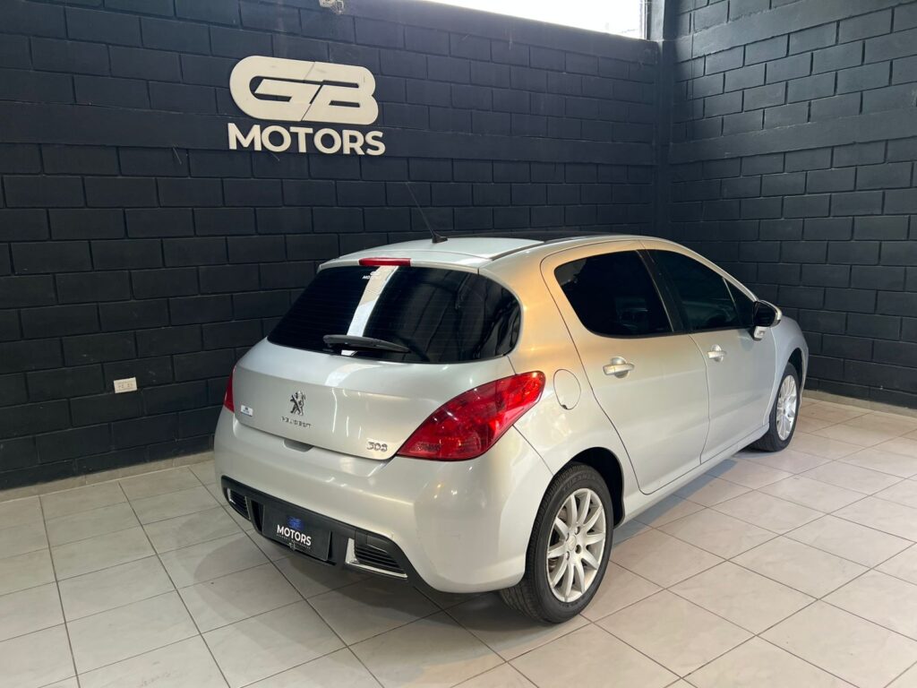PEUGEOT 308 1.6 ALLURE NAV 2015