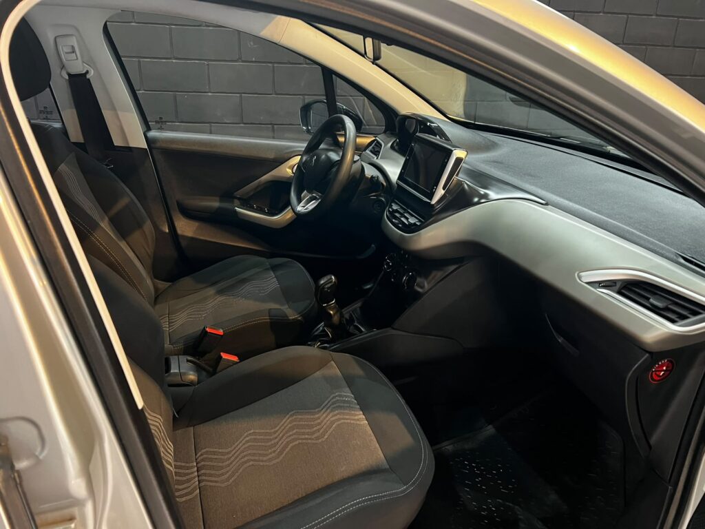 PEUGEOT 2008 1.6 ALLURE 2018