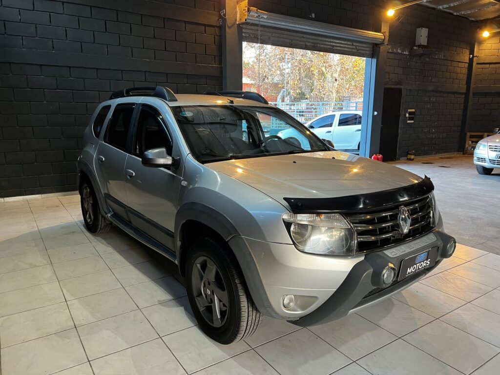 RENAULT DUSTER 2.0 TECH ROAD C/GNC 2014