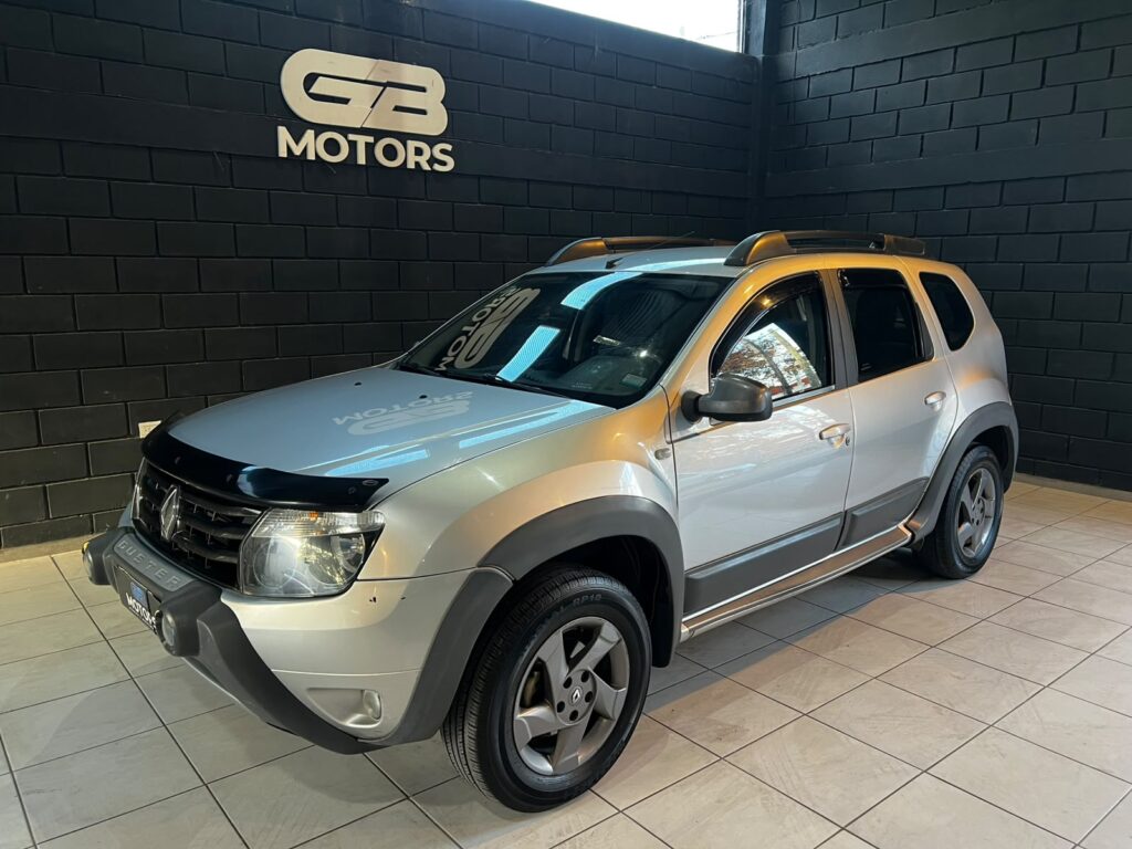 RENAULT DUSTER 2.0 TECH ROAD C/GNC 2014