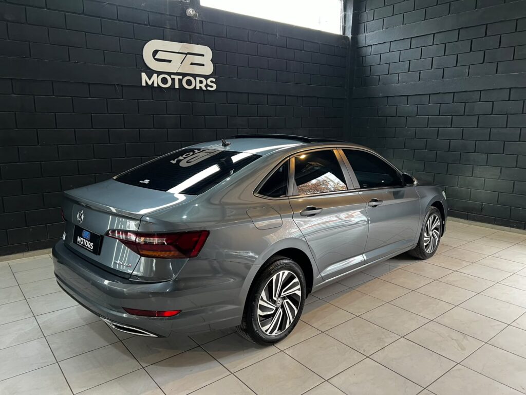 VOLKSWAGEN VENTO 1.4T HIGHLINE 2021
