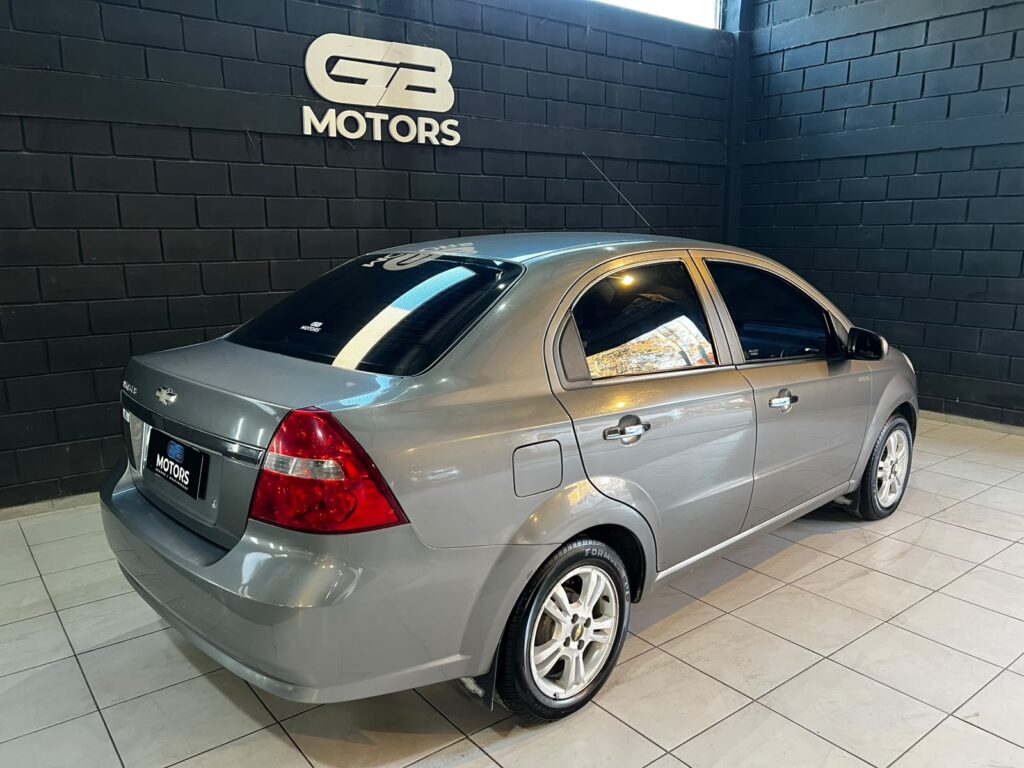 CHEVROLET AVEO 1.6 LT C/GNC 2012