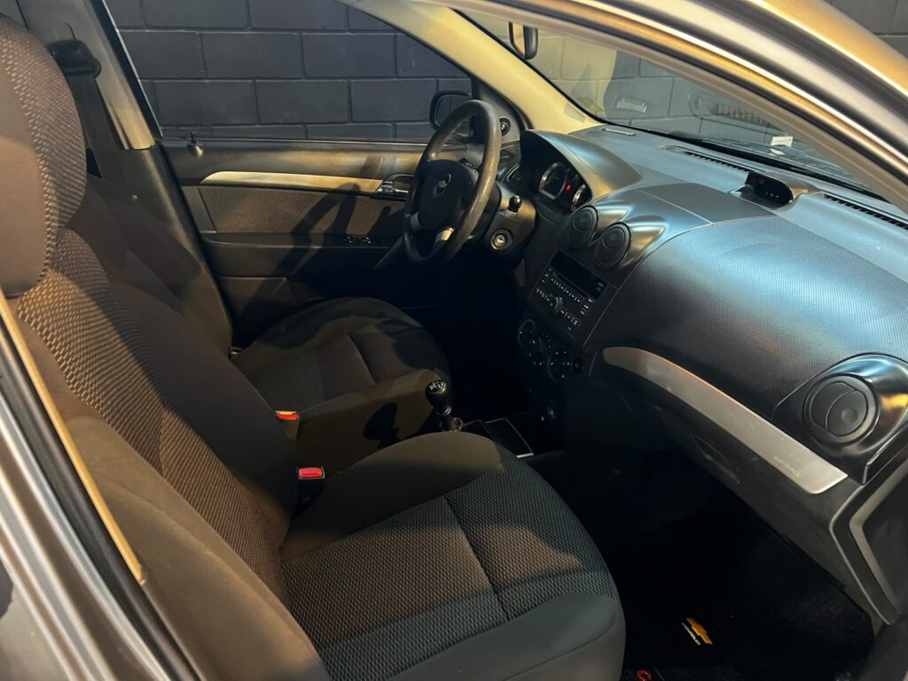 CHEVROLET AVEO 1.6 LT C/GNC 2012