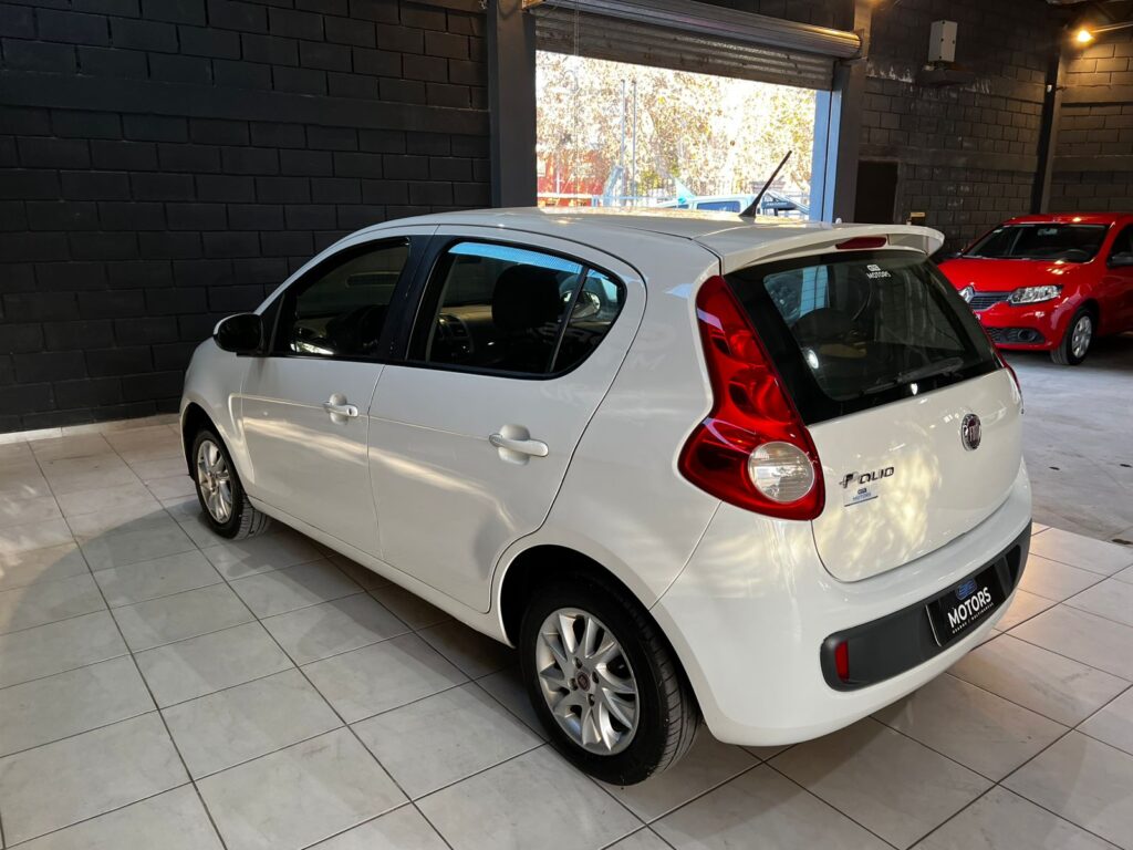 FIAT PALIO 1.4 ATTRACTIVE C/GNC 2017