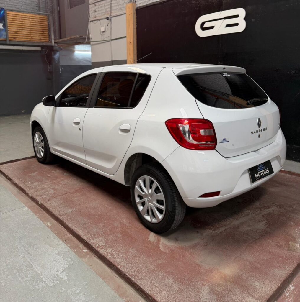 RENAULT SANDERO 1.6 DINAMIQUE 2017