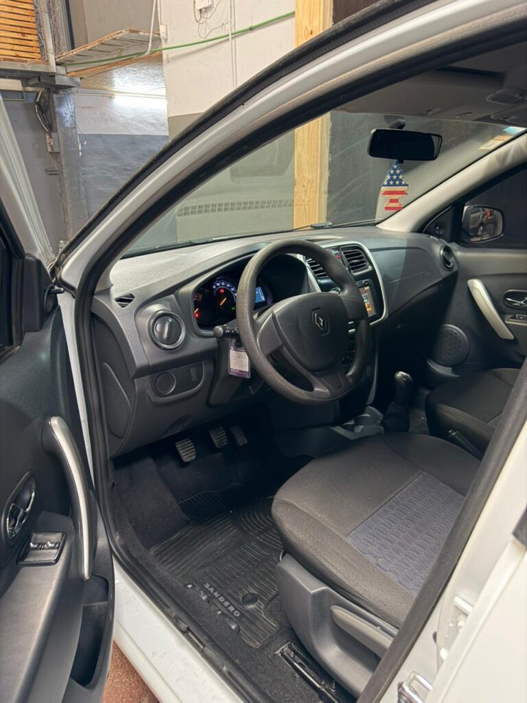 RENAULT SANDERO 1.6 DINAMIQUE 2017