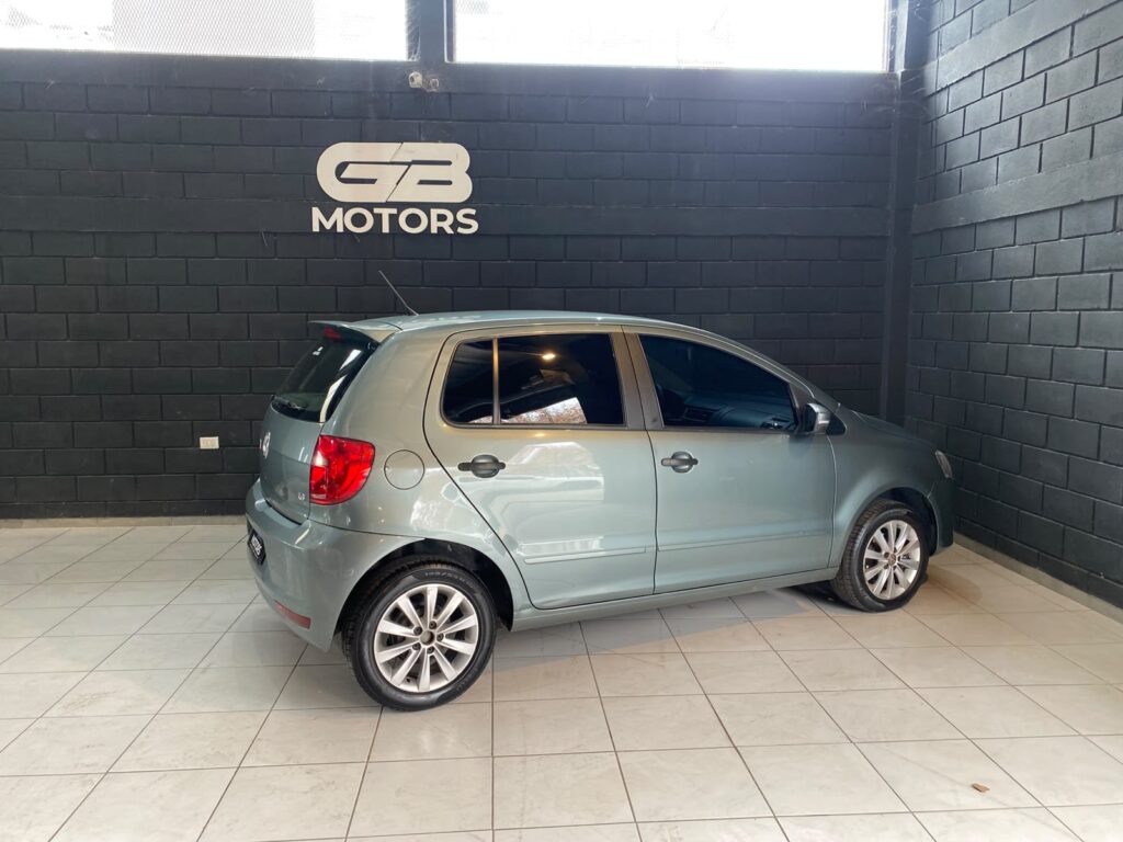 VOLKSWAGEN FOX 1.6 HIGLINE 2011