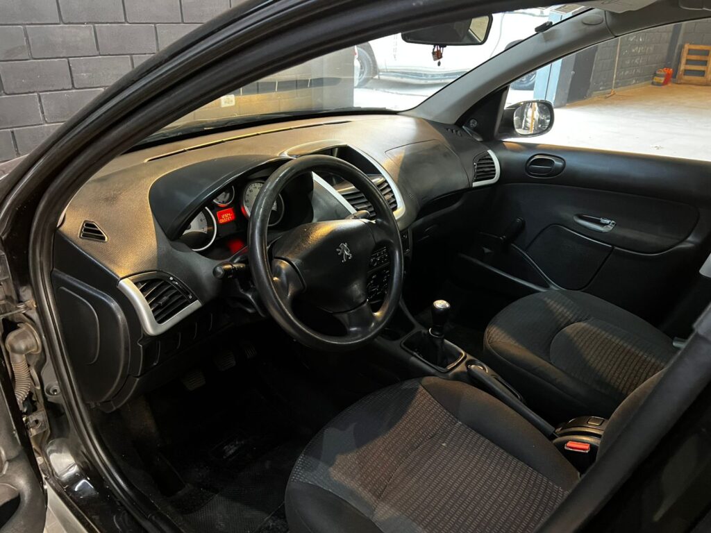 PEUGEOT 207 1.4  COMPACT 2014
