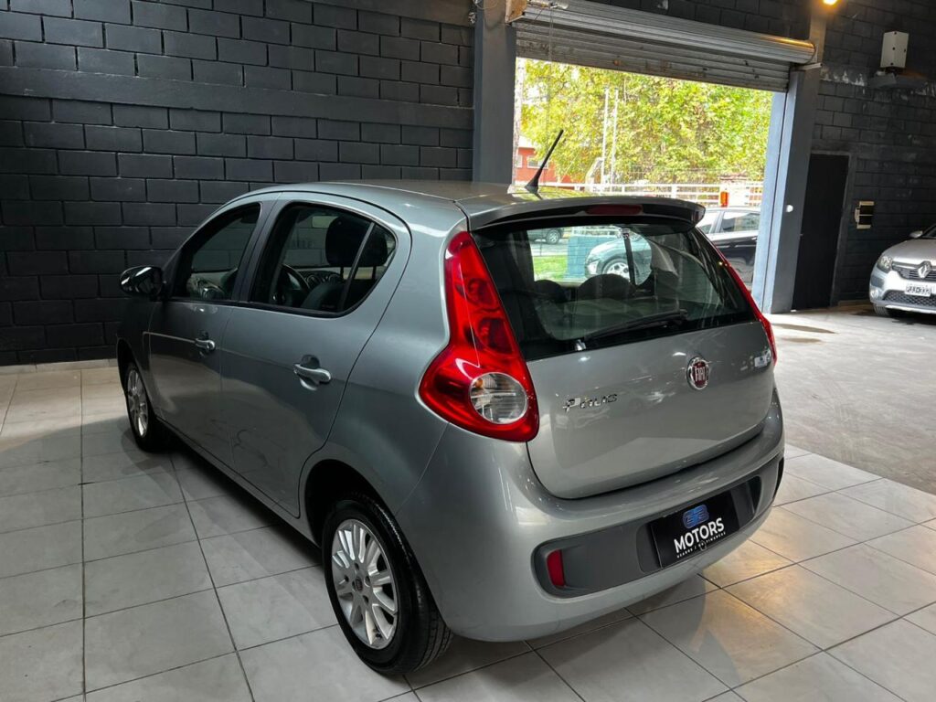 FIAT PALIO 1.4 ATTRACTIVE TOP 2015