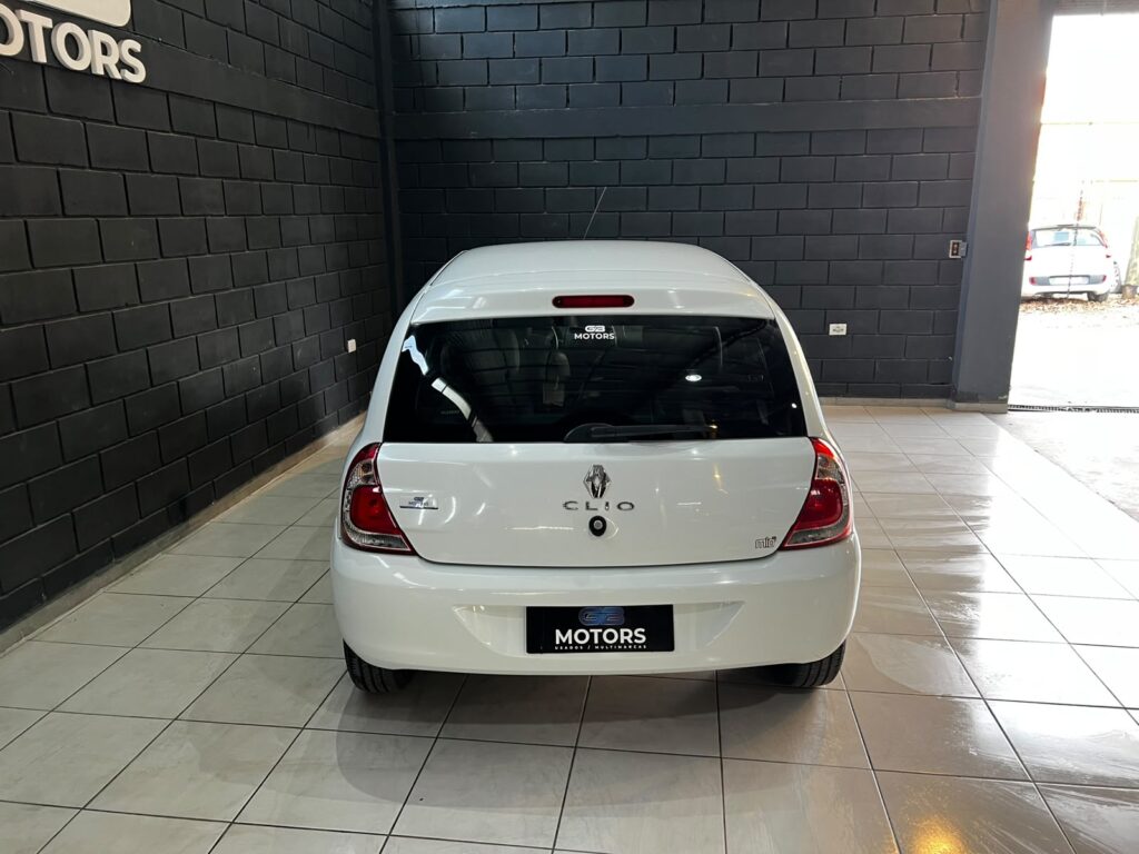 RENAULT CLIO 1.2 CONFORT C/GNC 2016