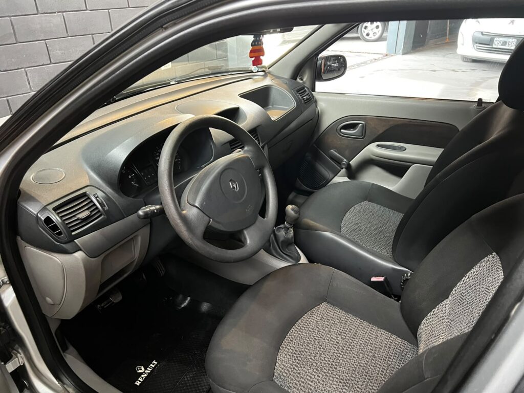 RENAULT SYMBOL 1.6 PACK ICV 2011