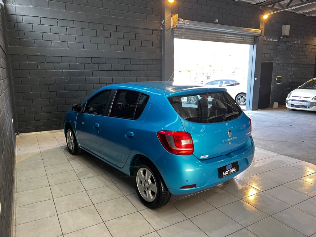 RENAULT SANDERO 1.6 PRIVILEGE C/GNC 2015