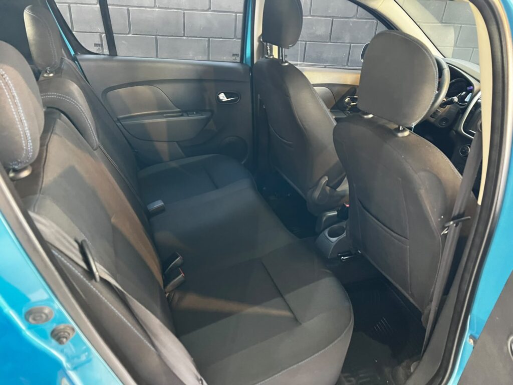 RENAULT SANDERO 1.6 PRIVILEGE C/GNC 2015
