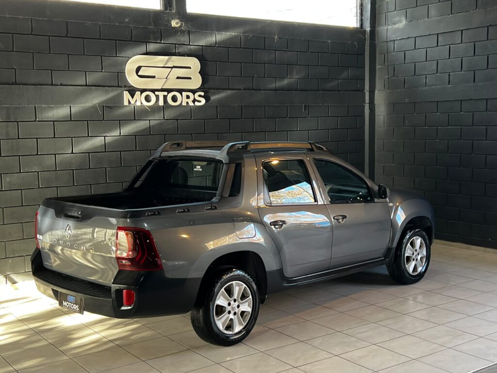 RENAULT DUSTER OROCH 2.0 DYNAMIQUE 2016