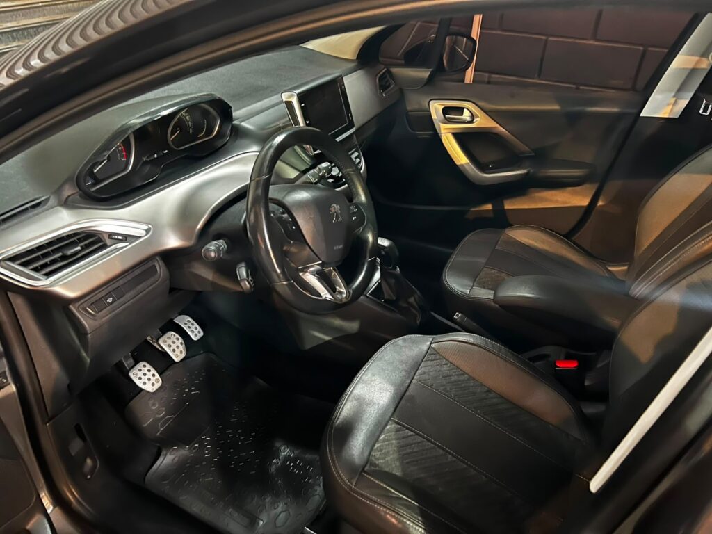 PEUGEOT 208 1.6 FELINE 2019