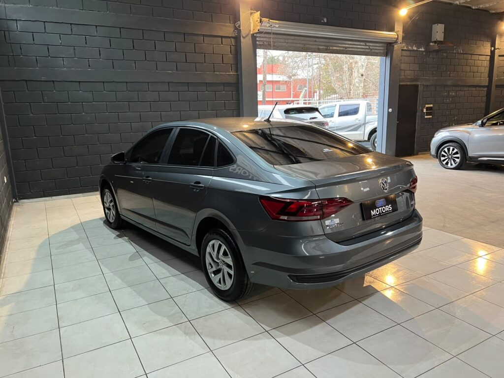 VOLKSWAGEN VIRTUS 1.6 CONFORTLINE 2023