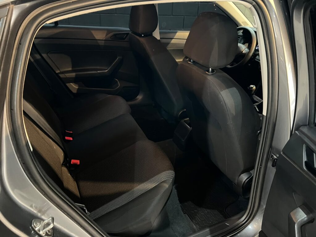 VOLKSWAGEN VIRTUS 1.6 CONFORTLINE 2023
