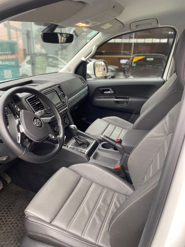 VOLKSWAGEN AMAROK 2.0 HIGLINE 4X2 AUT 2023
