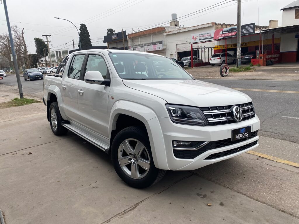 VOLKSWAGEN AMAROK 2.0 HIGLINE 4X2 AUT 2023