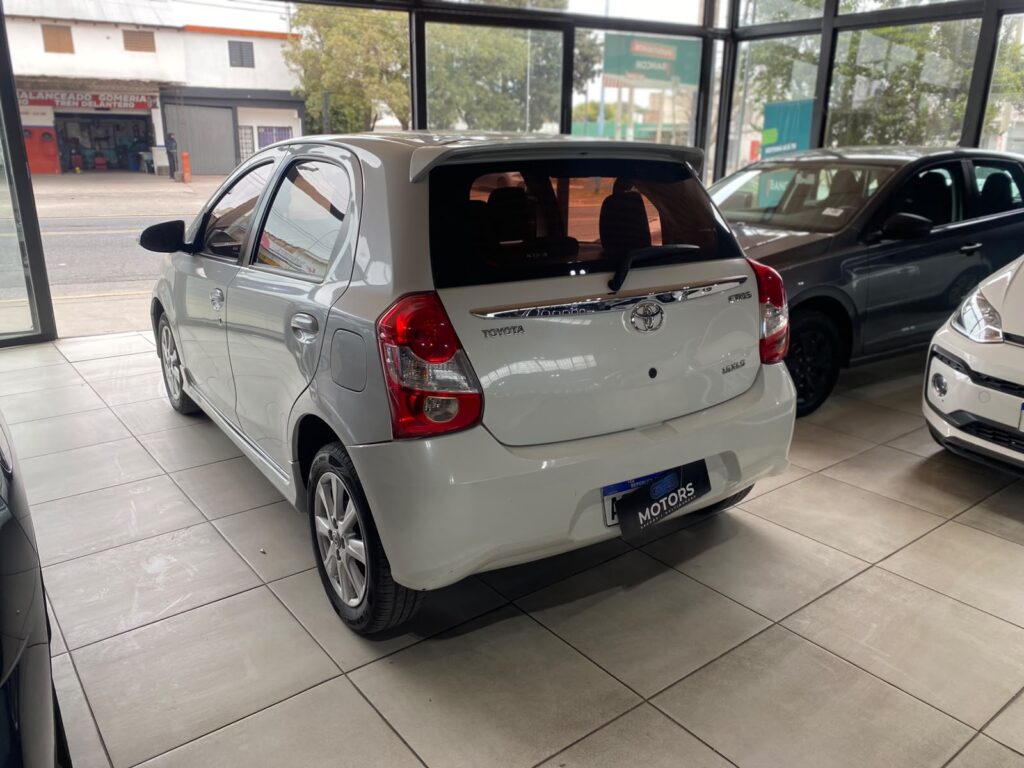 TOYOTA ETIOS 1.5 XLS 2017