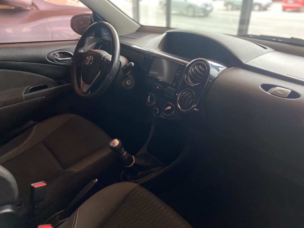TOYOTA ETIOS 1.5 XLS 2017