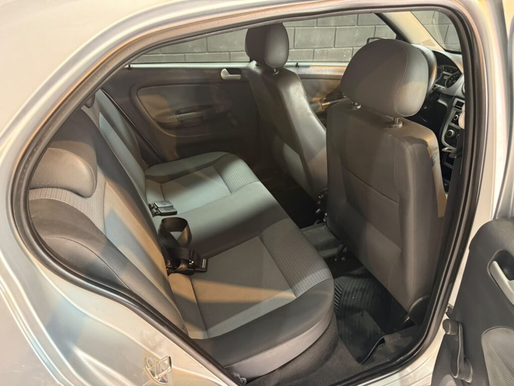 VOLKSWAGEN GOL TREND 1.6 PACK 1 2011