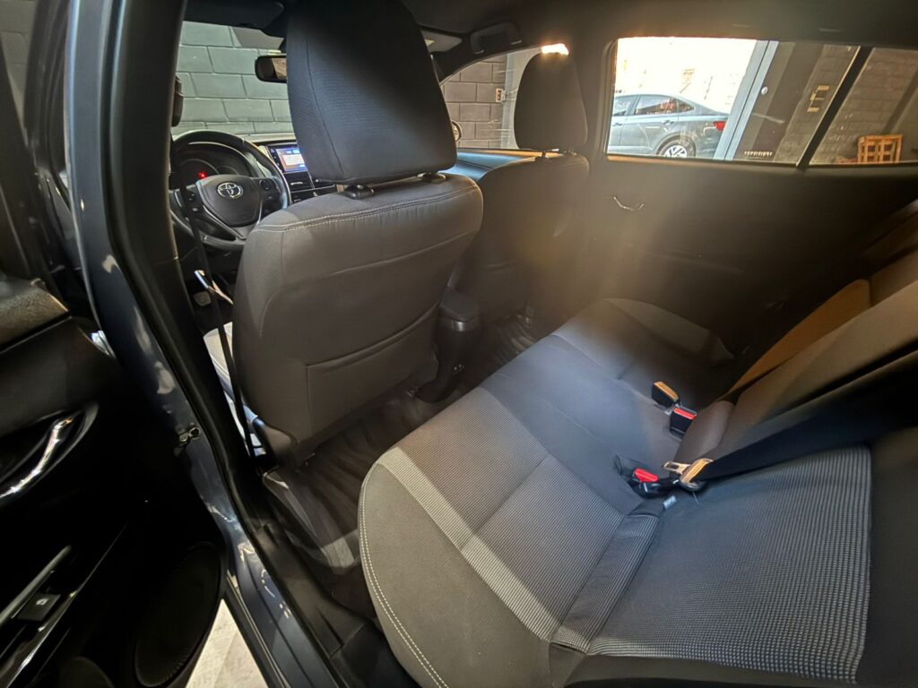 TOYOTA YARIS 1.6 XLS 2022