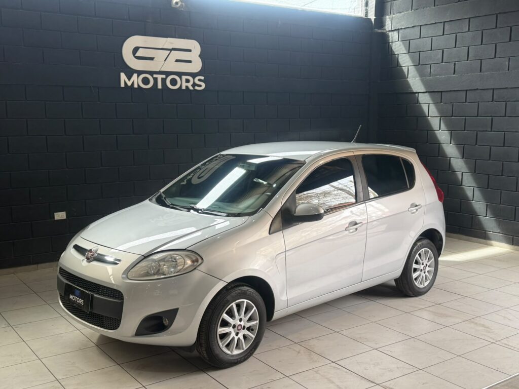 FIAT PALIO 1.4 ATTRACTIVE 2015