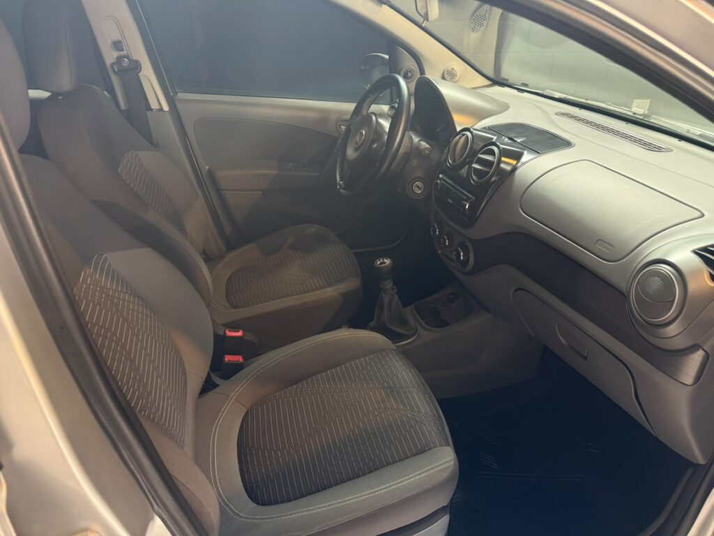 FIAT PALIO 1.4 ATTRACTIVE 2015